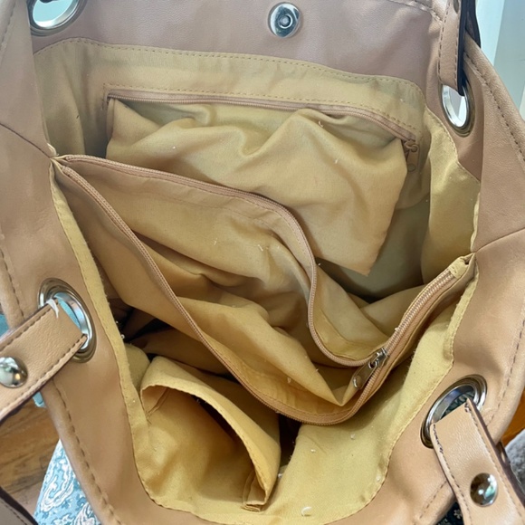 Light teal purse - Picture 3 of 3